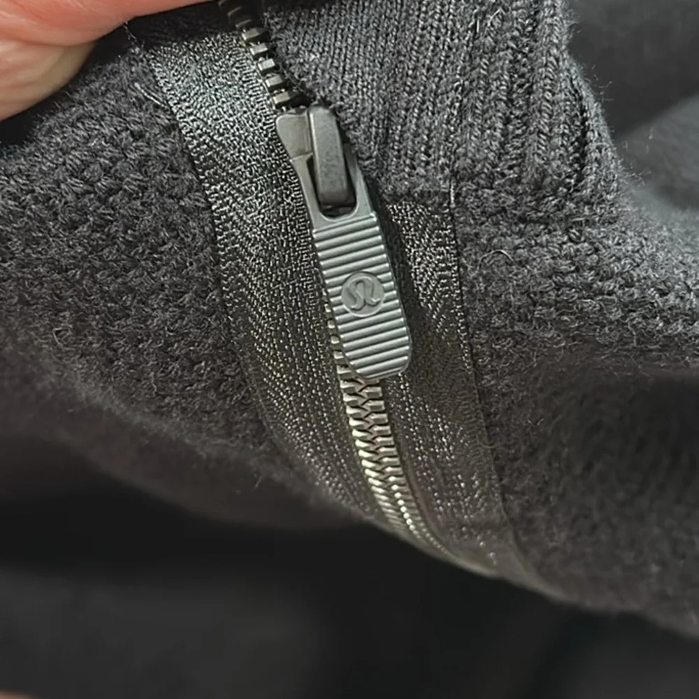 Lululemon On The Go Poncho